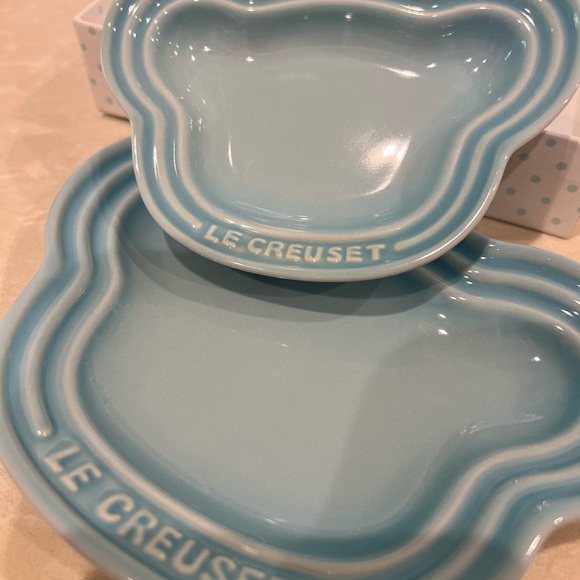 Le Creuset Set of 2 Baby Bear Plate Coastal Blue New in Box - Picture 3 of 7